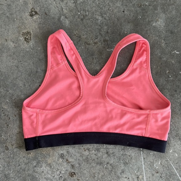 Pink Nike sports bra M medium support Indy yoga running tennis - Picture 2 of 3